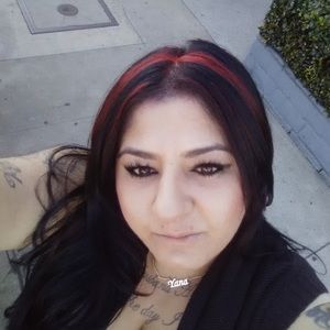 Meet your Posher, Yana